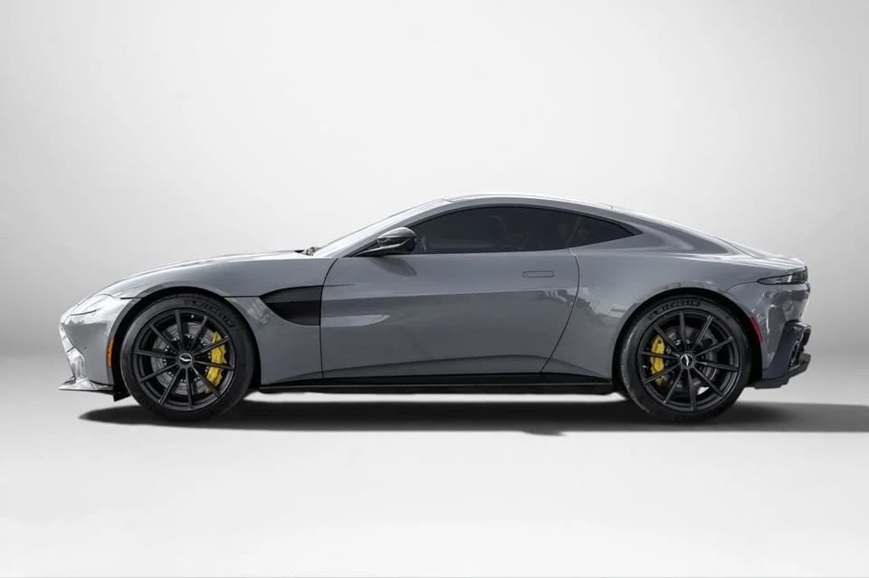 2020 Aston Martin V8 Vantage (2019+) - Image 9 of 20