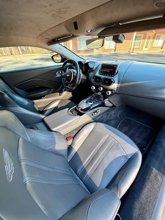 2020 Aston Martin V8 Vantage (2019+) - Image 11 of 19