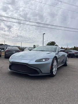 2020 Aston Martin Vantage Base