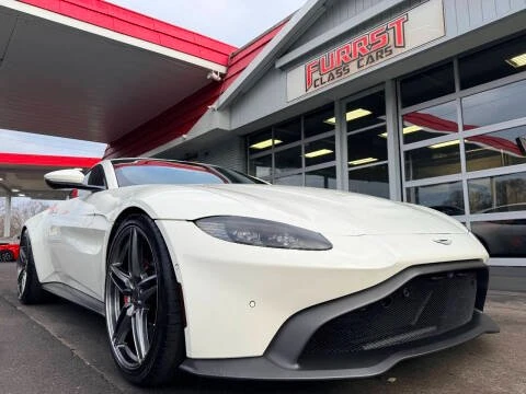 2020 Aston Martin V8 Vantage (2019+) - Image 9 of 20