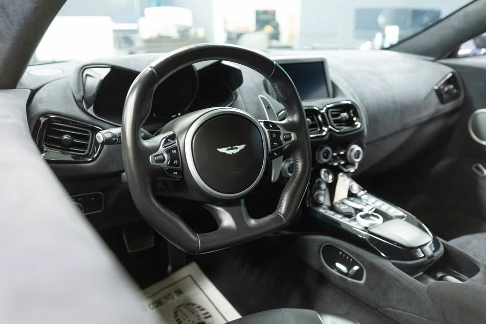2020 Aston Martin V8 Vantage (2019+) - Image 8 of 12