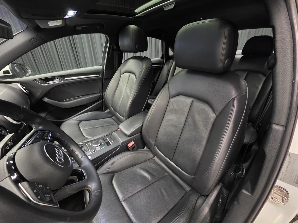 2020 Audi 8V A3 - Image 17 of 31