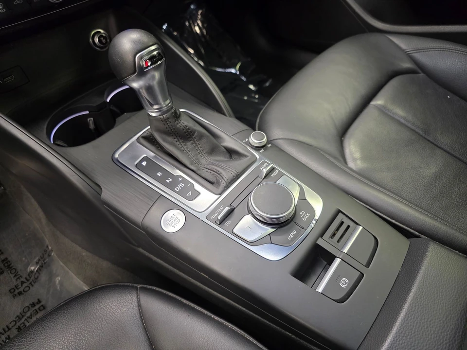 2020 Audi 8V A3 - Image 25 of 31