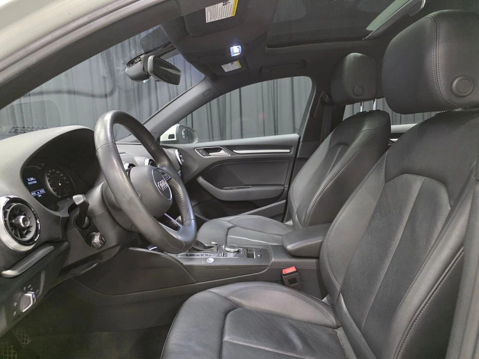 2020 Audi 8V A3 - Image 16 of 31