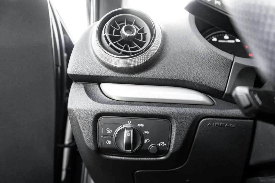 2020 Audi 8V A3 - Image 17 of 19