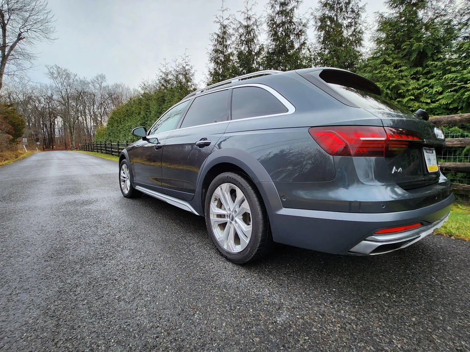 2020 Audi B9 A4 - Image 11 of 31