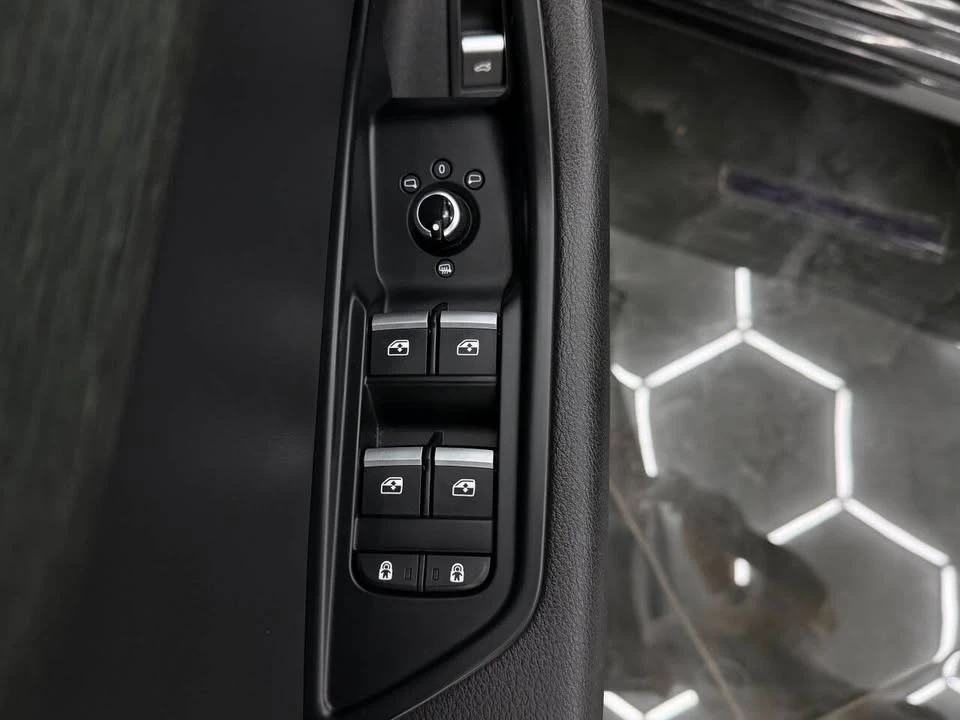 2020 Audi B9 A4 - Image 11 of 20