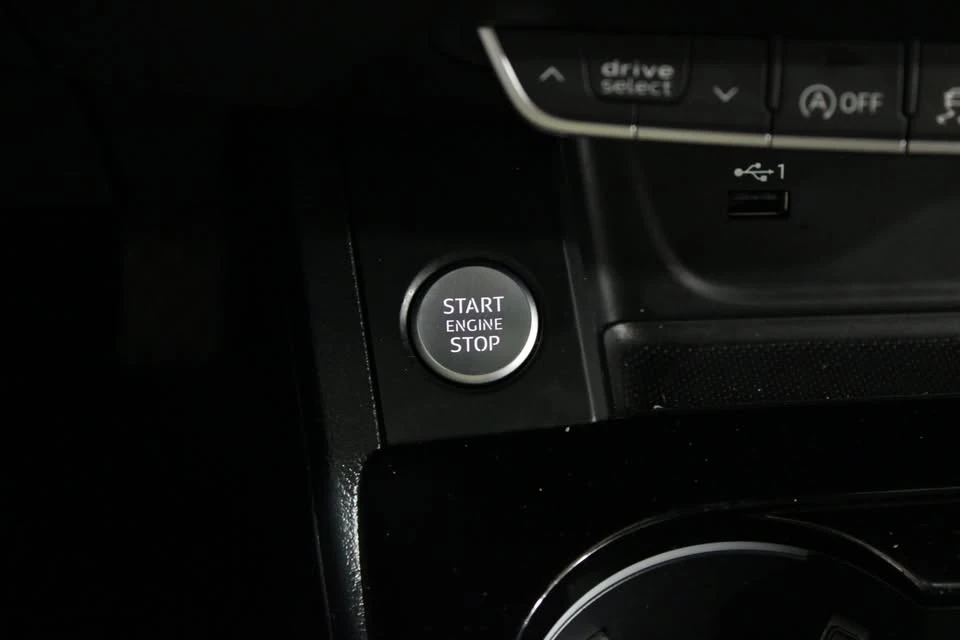 2020 Audi B9 A4 - Image 16 of 20