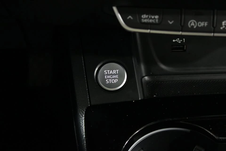 2020 Audi B9 A4 - Image 16 of 20