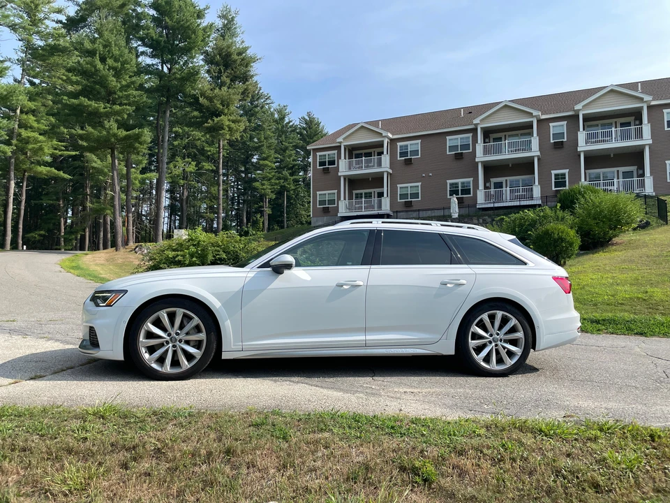 2020 Audi C8 A6 - Image 26 of 31