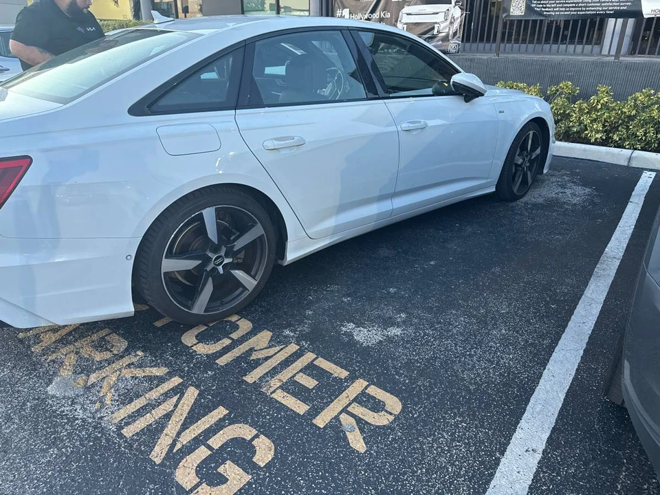 2020 Audi C8 A6 - Image 4 of 9