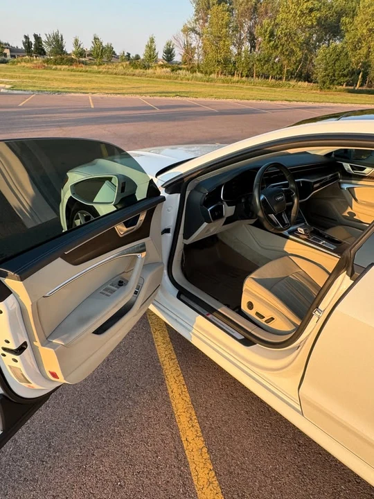 2020 Audi C8 A7 - Image 4 of 12