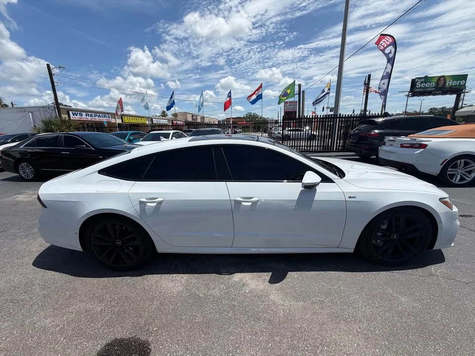 2020 Audi C8 A7 - Image 6 of 16
