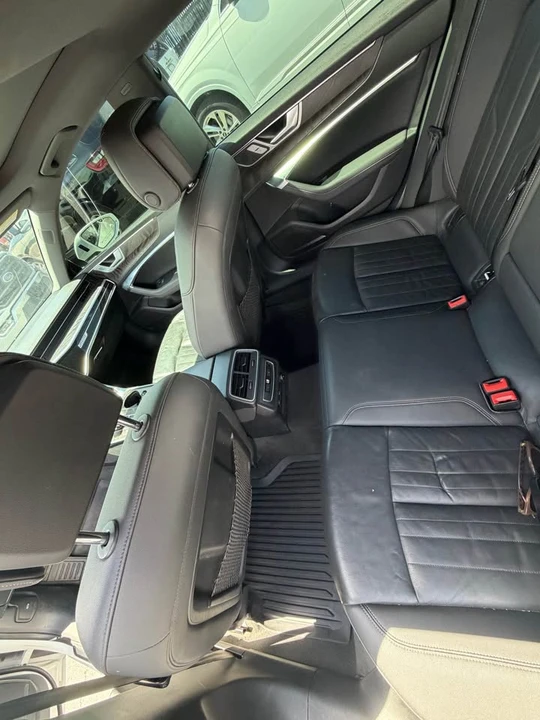 2020 Audi C8 A7 - Image 11 of 16