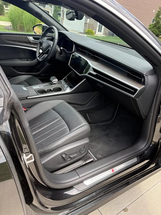 2020 Audi C8 A7 - Image 14 of 20