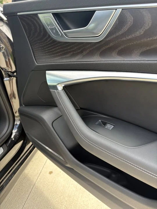 2020 Audi C8 A7 - Image 16 of 20
