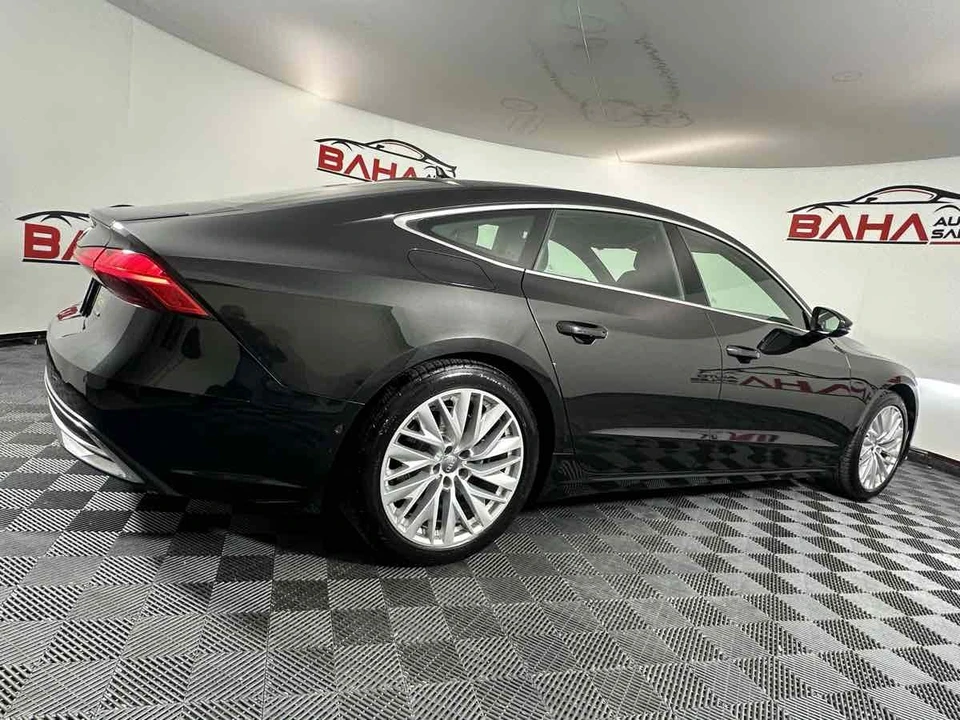 2020 Audi C8 A7 - Image 9 of 21