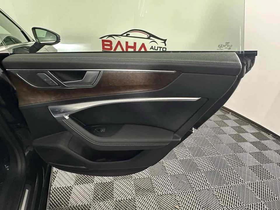 2020 Audi C8 A7 - Image 18 of 21