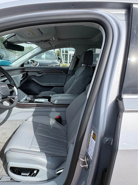 2020 Audi D5 A8 - Image 9 of 17