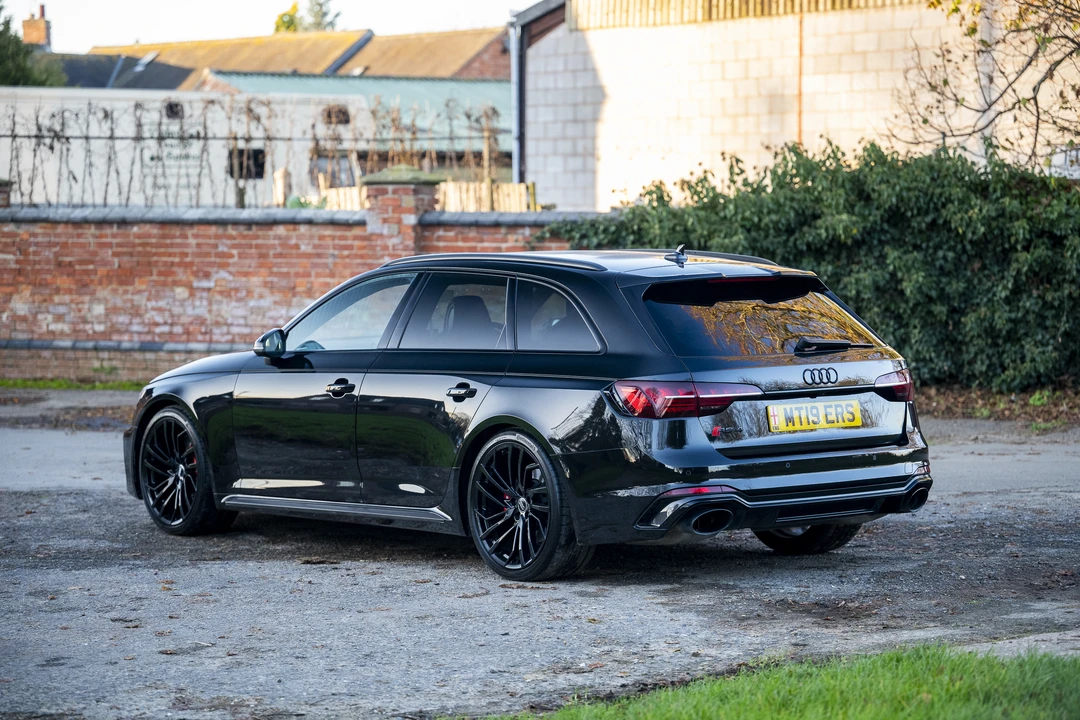 2020 Audi B9 RS4 - Image 5 of 31