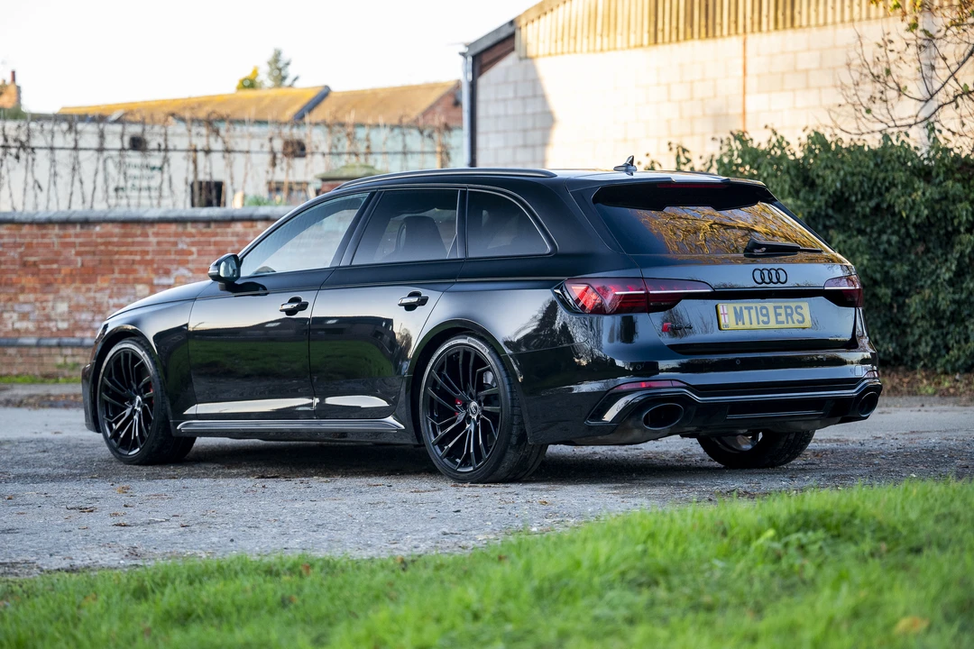 2020 Audi B9 RS4 - Image 14 of 31