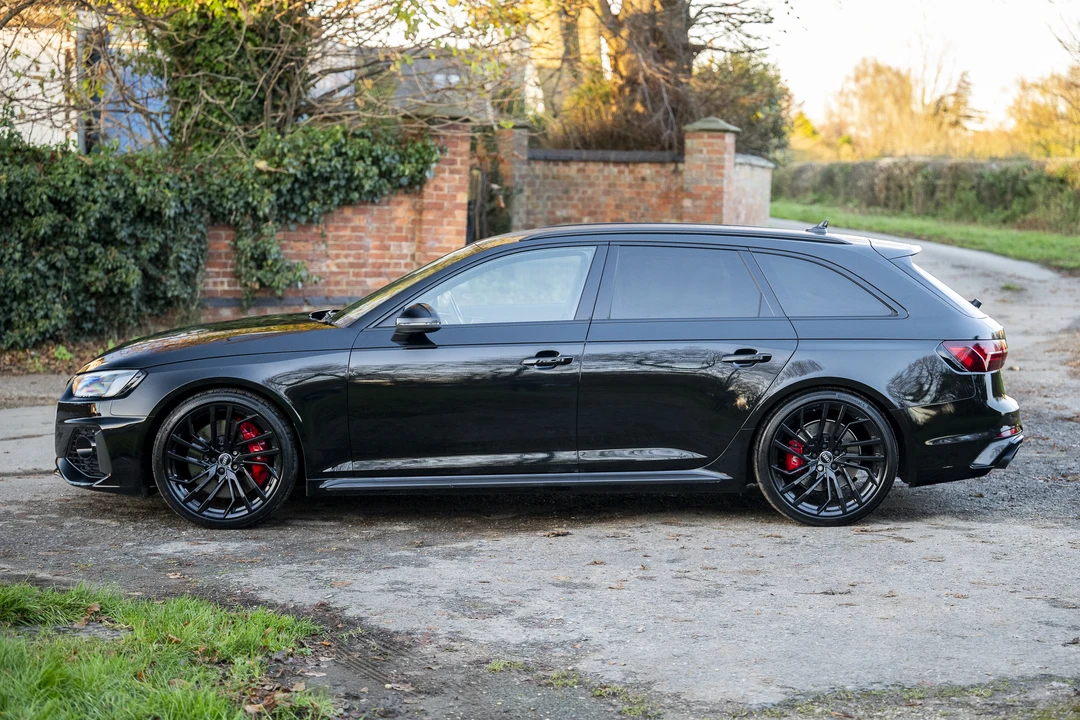 2020 Audi B9 RS4 - Image 4 of 31
