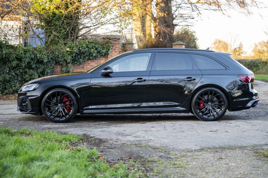 2020 Audi B9 RS4 - Image 13 of 31