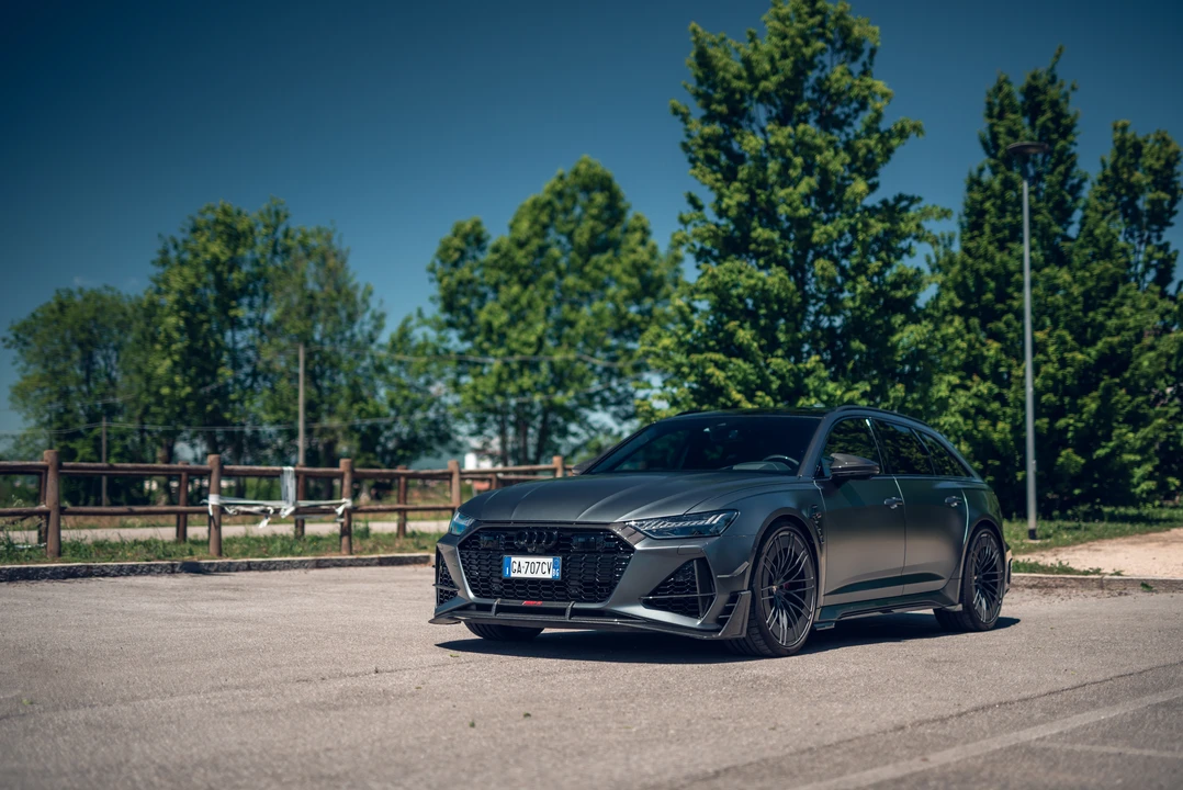 2020 Audi C8 RS6 - Image 10 of 31