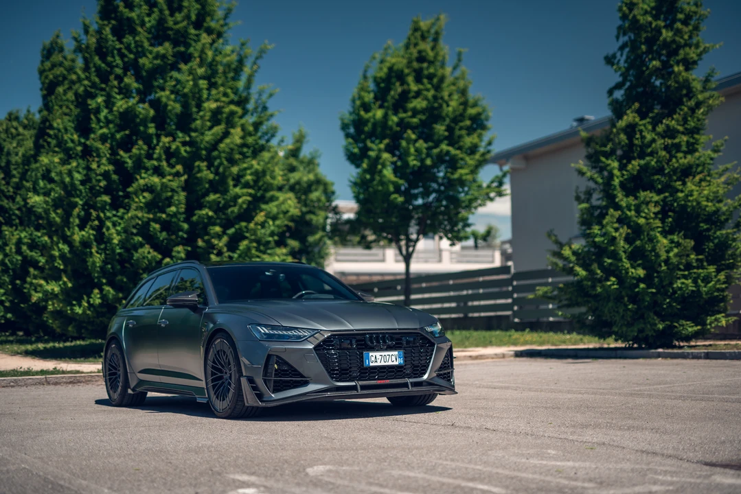 2020 Audi C8 RS6 - Image 11 of 31