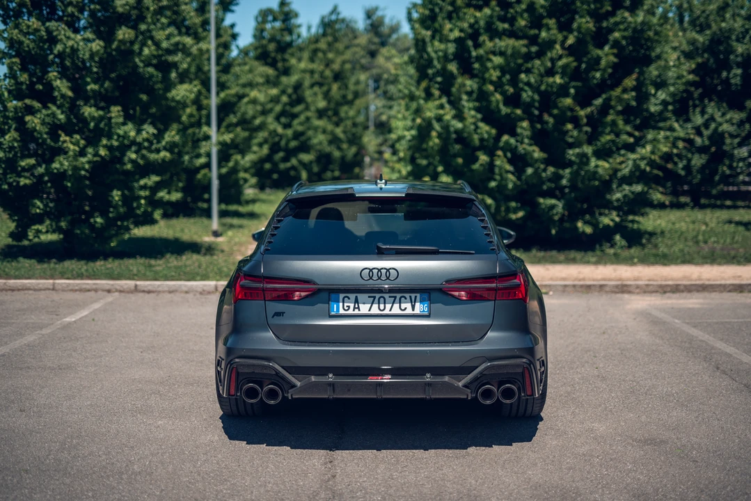 2020 Audi C8 RS6 - Image 6 of 31