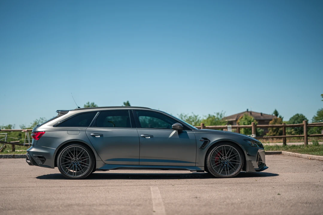 2020 Audi C8 RS6 - Image 4 of 31