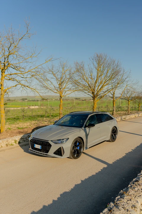 2020 Audi C8 RS6 - Image 12 of 31