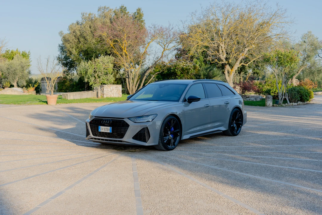 2020 Audi C8 RS6 - Image 8 of 31