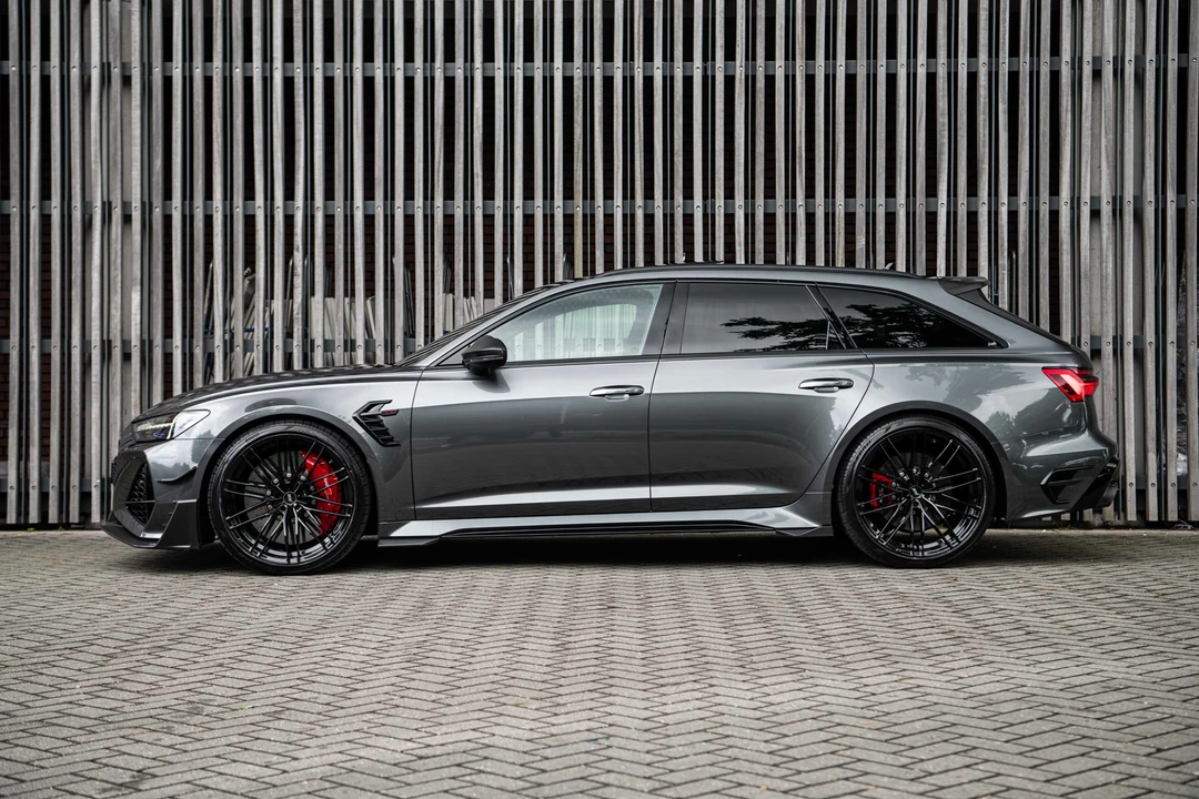 2020 Audi C8 RS6 - Image 17 of 31