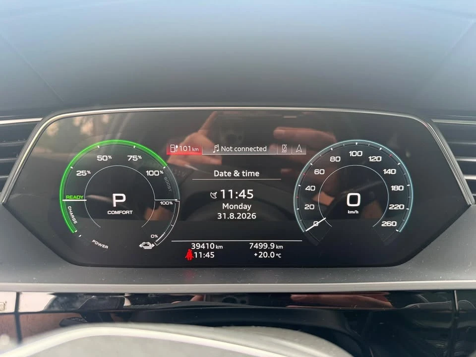 2020 Audi e-tron - Image 15 of 20