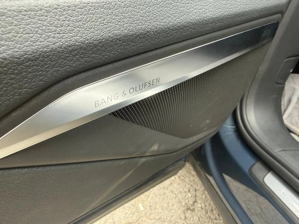 2020 Audi e-tron - Image 17 of 20