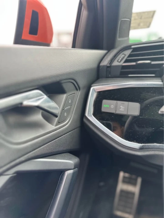 2020 Audi F3 Q3 - Image 8 of 11