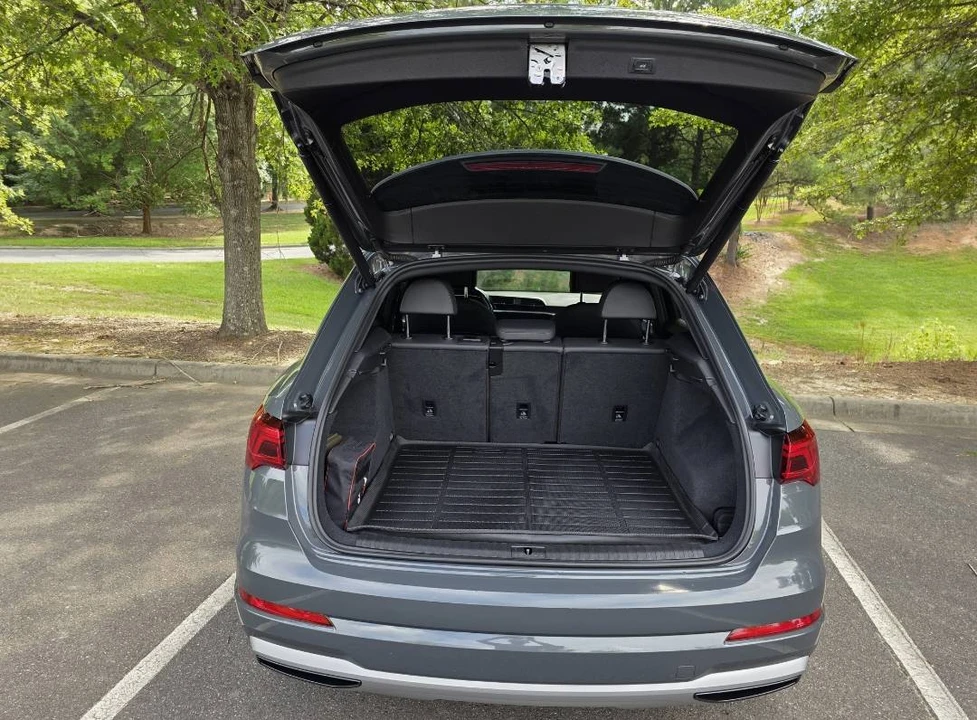 2020 Audi F3 Q3 - Image 12 of 24
