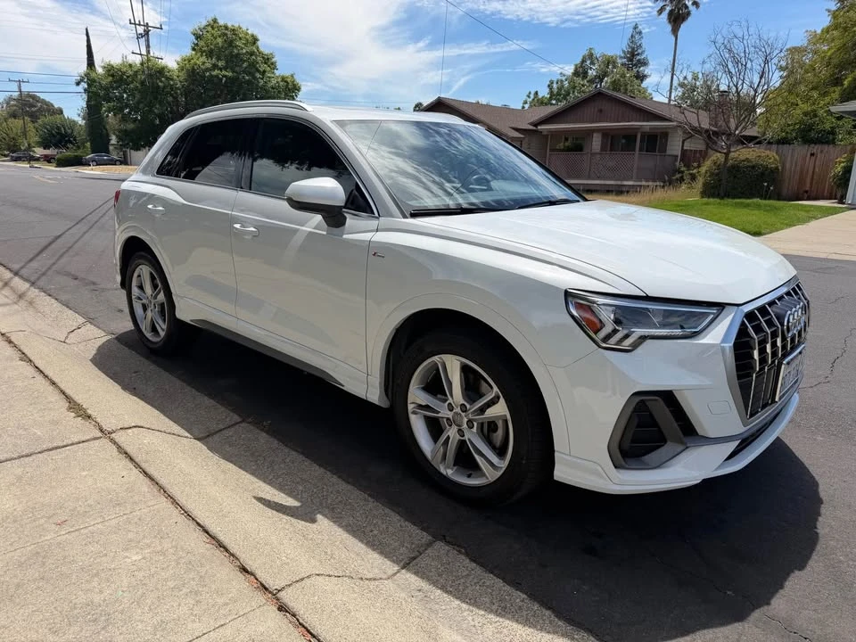 2020 Audi F3 Q3 - Image 2 of 19
