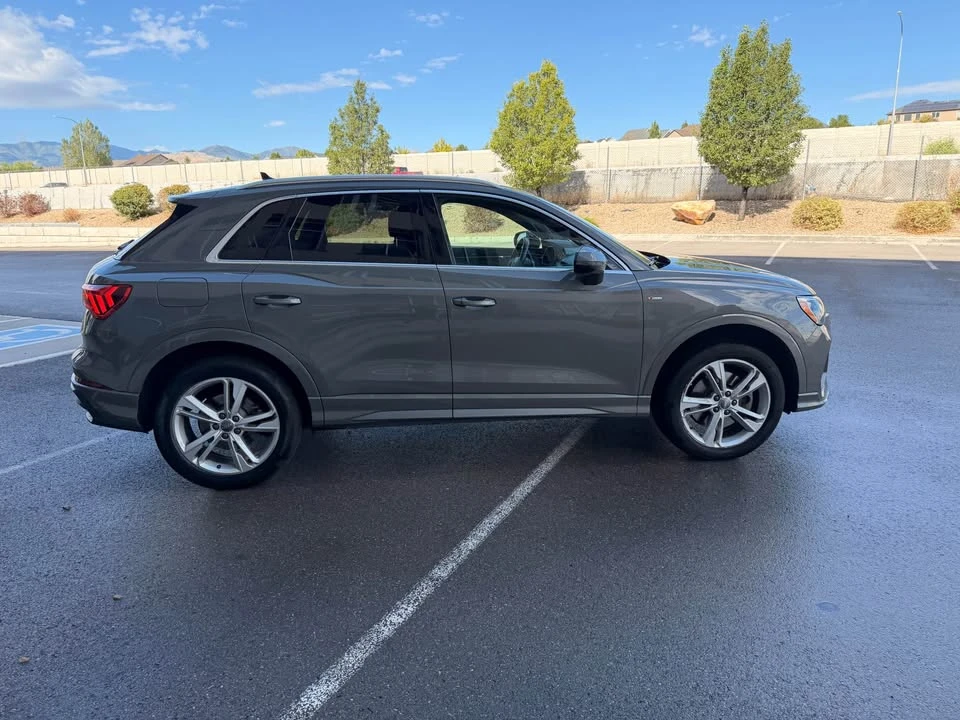 2020 Audi F3 Q3 - Image 4 of 18