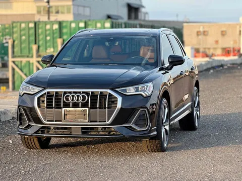 2020 Audi Q3 45 TFSI S line Premium Plus Sport Utility 4D