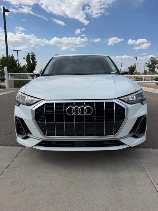 2020 Audi F3 Q3 - Image 2 of 15