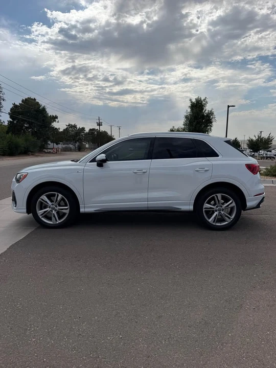 2020 Audi F3 Q3 - Image 4 of 15