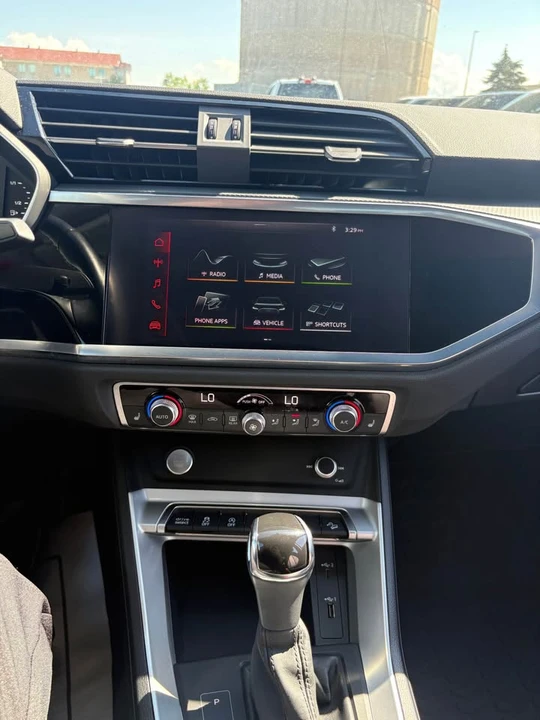 2020 Audi F3 Q3 - Image 12 of 13