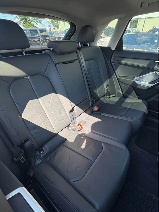 2020 Audi F3 Q3 - Image 8 of 13