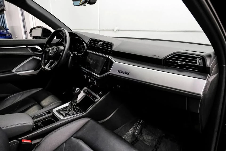2020 Audi F3 Q3 - Image 17 of 20