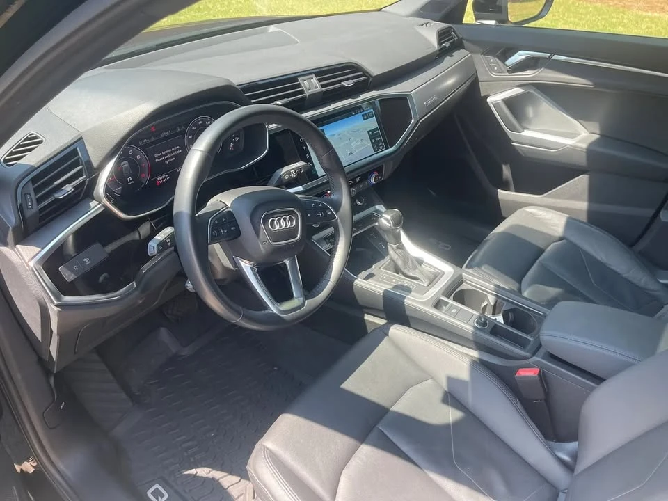 2020 Audi F3 Q3 - Image 11 of 20
