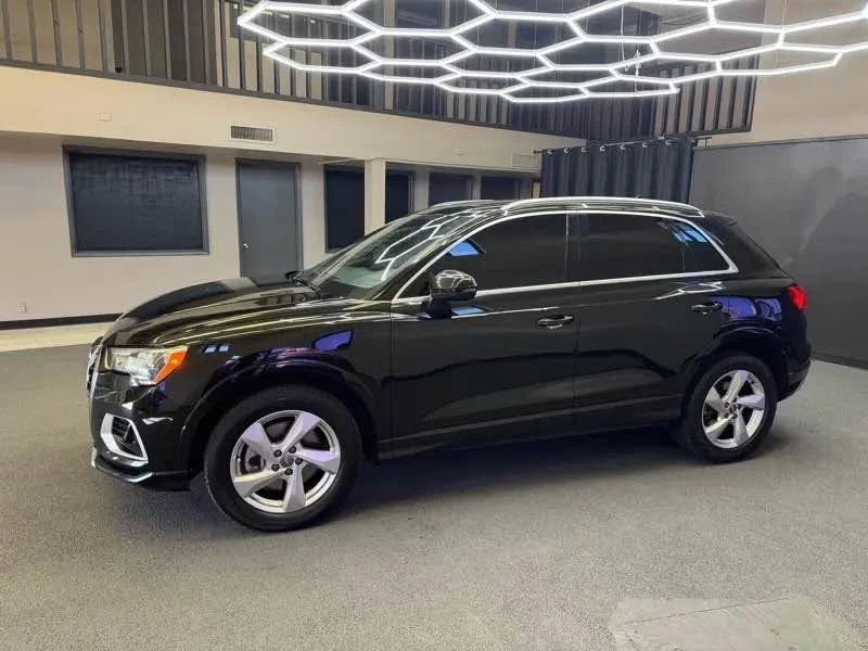 2020 Audi F3 Q3 - Image 2 of 5