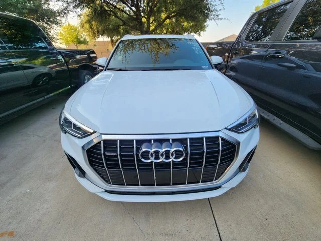2020 Audi F3 Q3 - Image 2 of 10