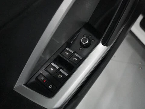 2020 Audi F3 Q3 - Image 13 of 20